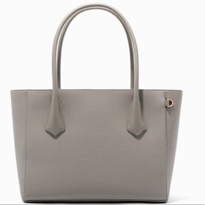 Dagne Dover Signature Tote (legend, bleeker blush)